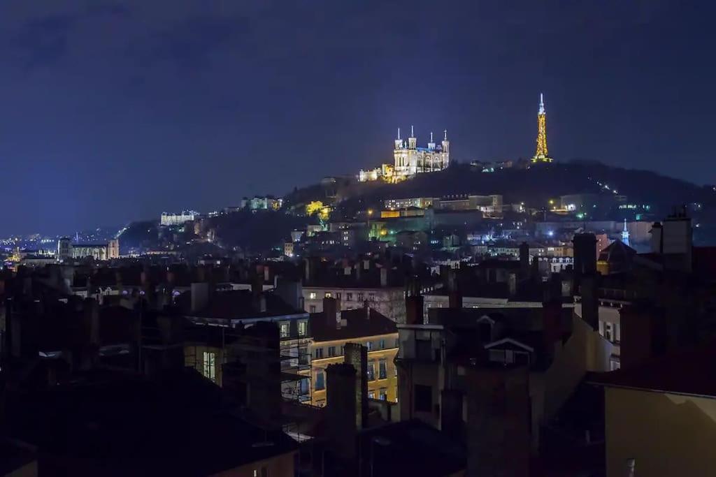 Mirador T2 Ensoleille Place Des Terreaux Vue Fourviere Appartement Lyon Buitenkant foto