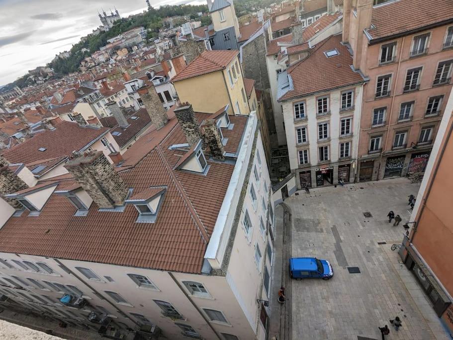 Mirador T2 Ensoleille Place Des Terreaux Vue Fourviere Lyon Buitenkant foto