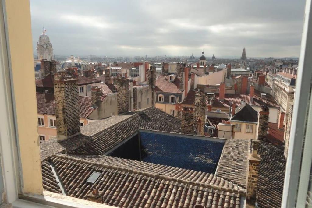 Mirador T2 Ensoleille Place Des Terreaux Vue Fourviere Lyon Buitenkant foto